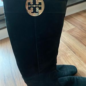 TORY BURCH BLACK SUEDE BOOTS